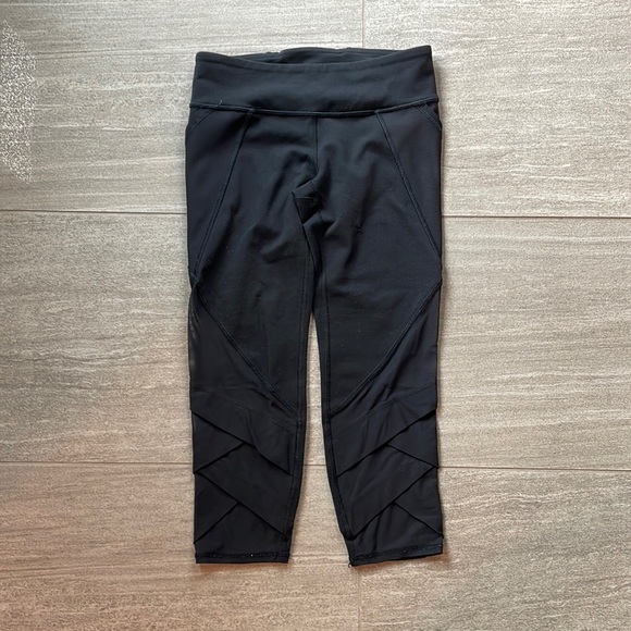 Ivivva Capris Size 10 - Picture 3 of 8